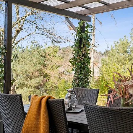 Cozy Nature Getaway Just Minutes From And Attractions